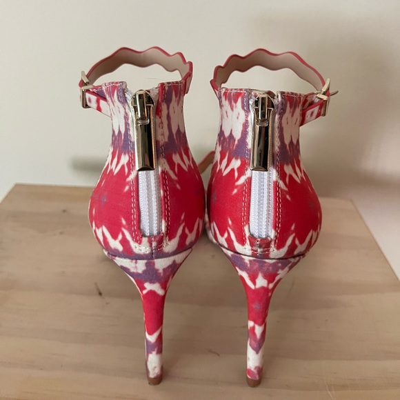Kelly & Katie Tie-Dye Pink Strappy Sandals - Picture 5 of 7